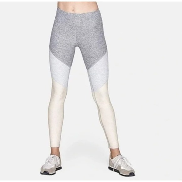 NEW Outdoor Voices Womens Spring 7/8 Color Block Leggings‎ Grey Size Small - Picture 4 of 16